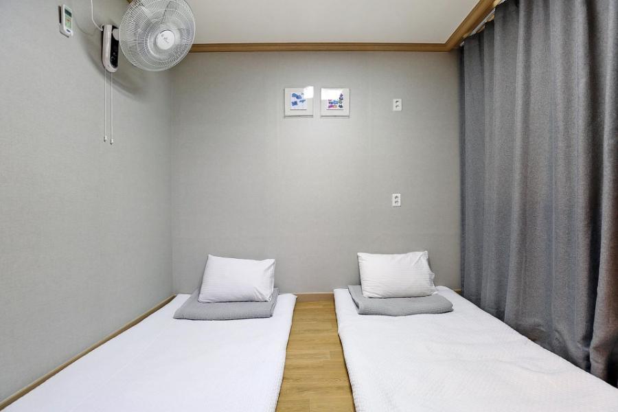 The Flower Road Guesthouse Сунчхон Экстерьер фото